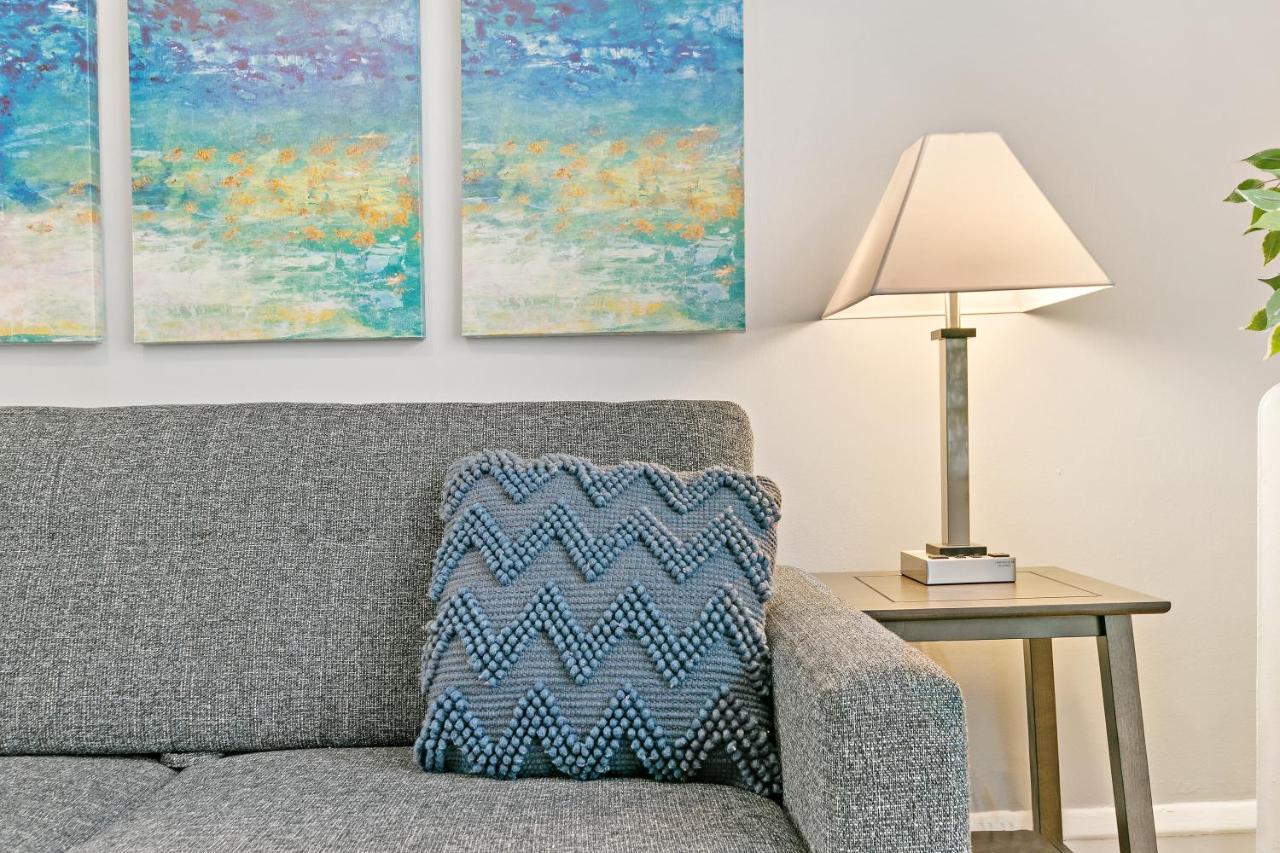 Apartamento Bright Spacious Apt, Comfy King Bed, 5 Location