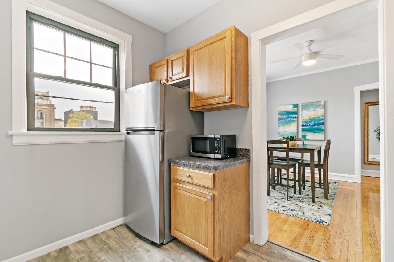 Apartment Captivating 1br With Full Kitchen - Belmont I4