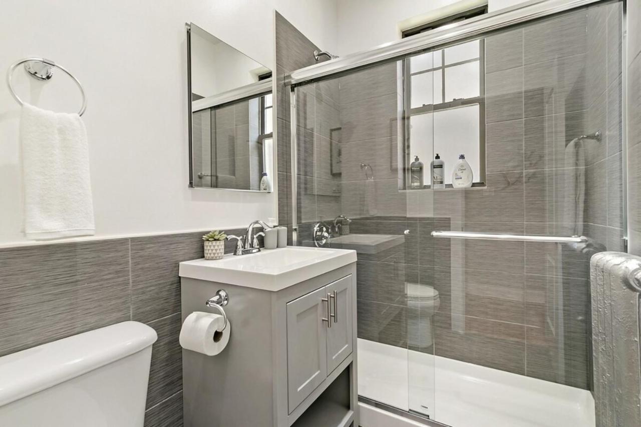 Apartamento Bright Spacious Apt, Comfy King Bed, 5 Location Chicago